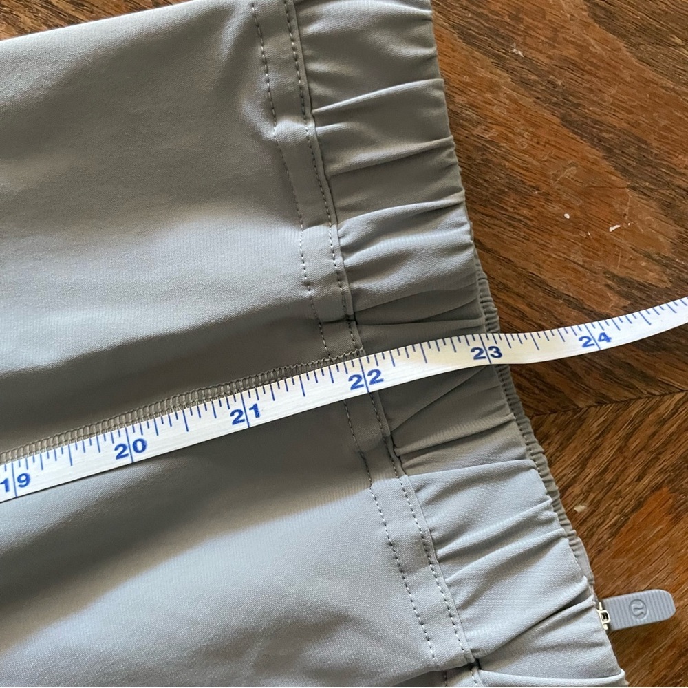Lululemon joggers size 10 - Picture 5 of 6
